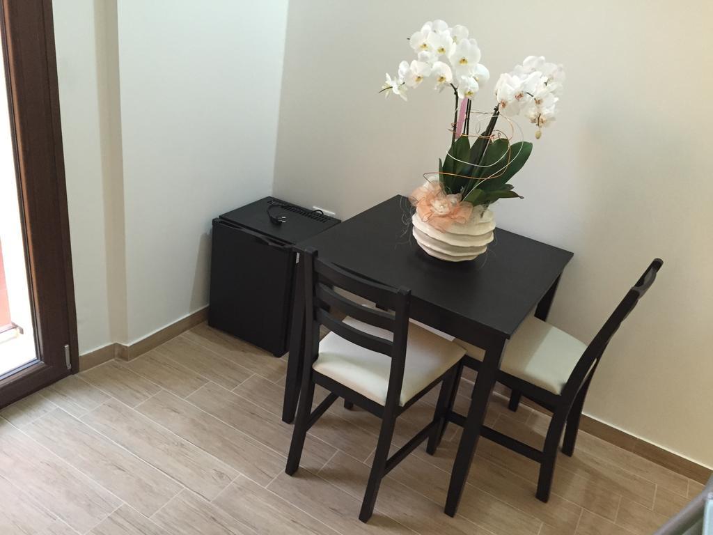 Mario Al Borgo Hotel San Benedetto del Tronto Room photo