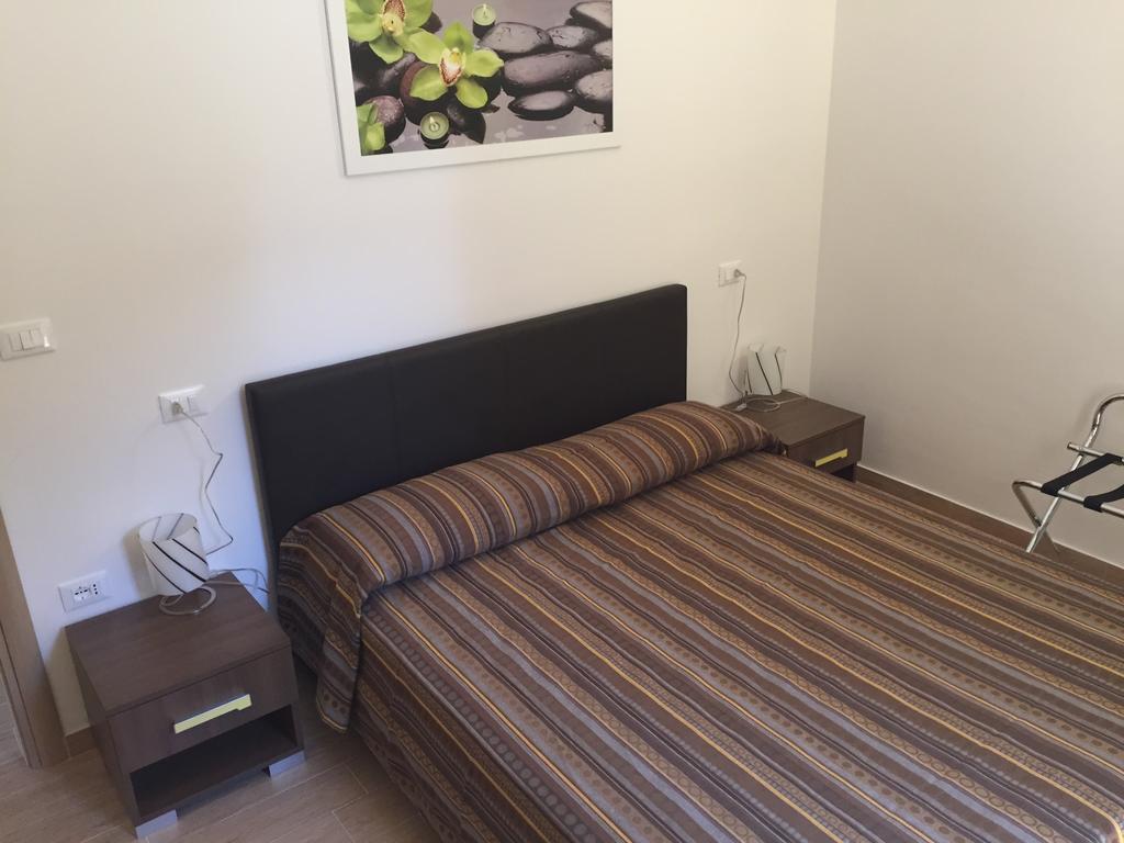 Mario Al Borgo Hotel San Benedetto del Tronto Room photo